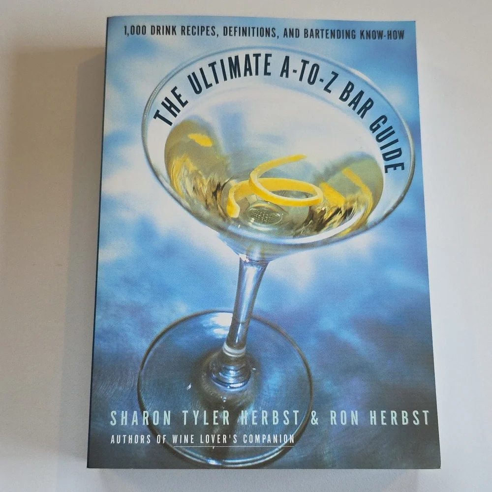 Bar Guide - The Ultimate A-to-Z Bar Guide Book